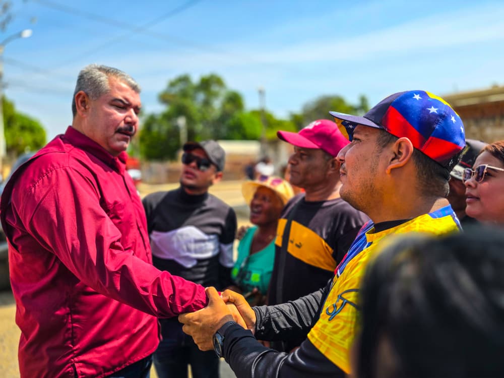 Gobernación del Zulia inicia plan de iluminación en 11 territorios comunales