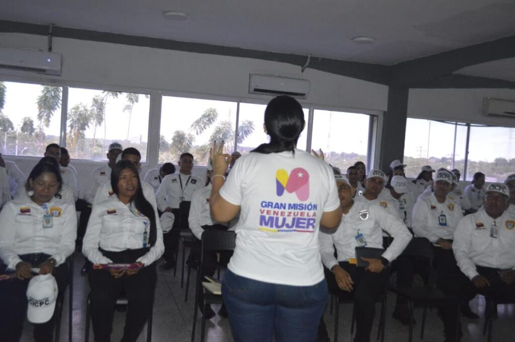 Secretaría de la Mujer del Zulia capacita a cuerpos de seguridad para atención especializada a víctimas de violencia